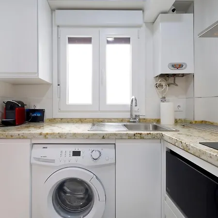 San Basilio, Parking Incluido Junto Al Casco Historico *